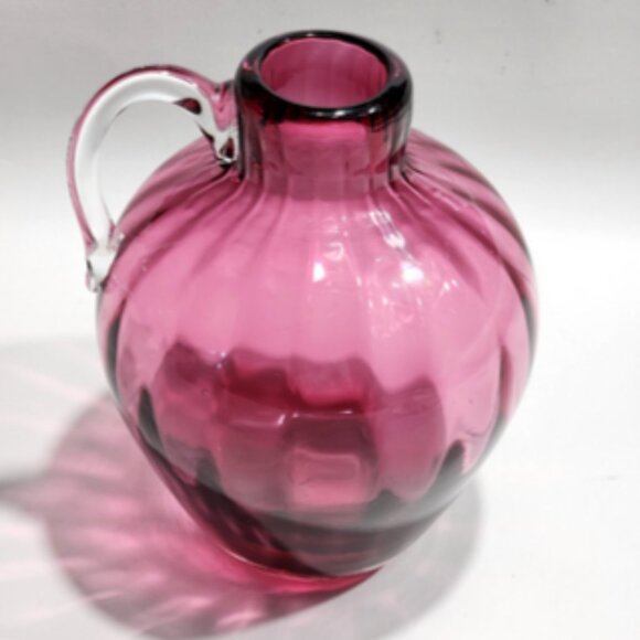 Vintage 6" Hand Blown Pilgrim Glass Cranberry Int Optic Rib Style Glass Pitcher - Picture 2 of 10